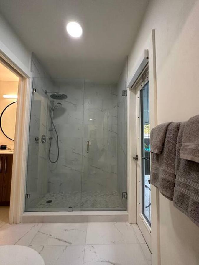 Вилла The Sun House - 3 Bed, 2 Bath, Private Pool, Fire Pit, Huge Backyard Форт-Лодердейл Экстерьер фото